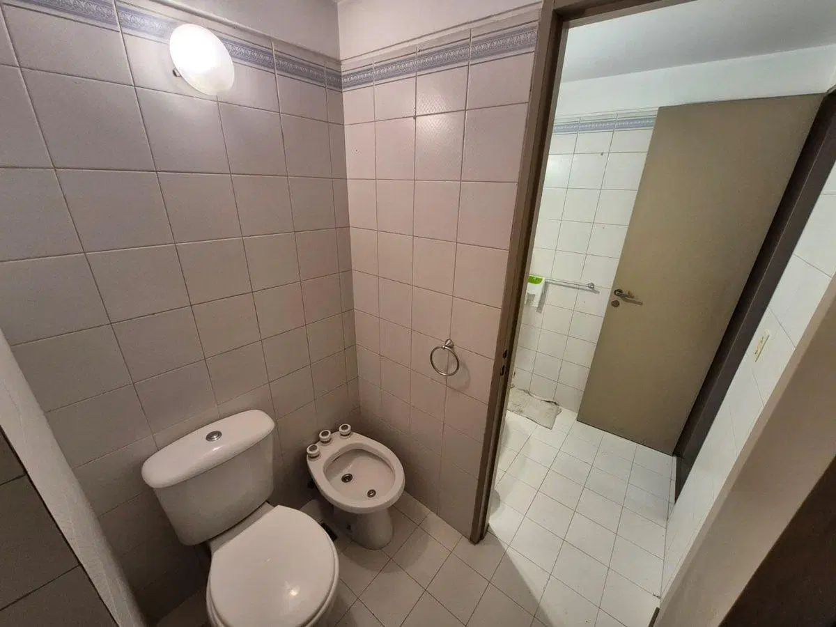 Venta Oficina - Microcentro - Con RENTA HASTA 9/27 3