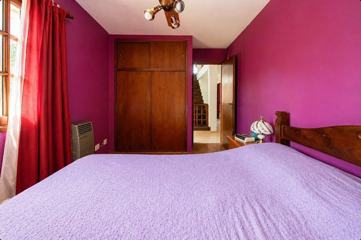Venta casa con gran jardín y quincho - Pacheco - 5