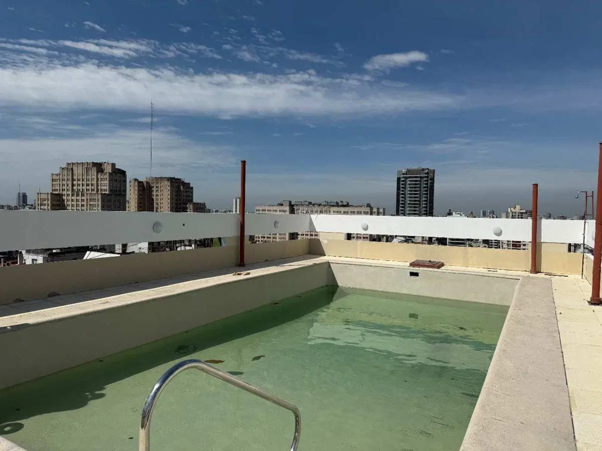 Excelente monoambiente 100% reciclado en Recoleta 5