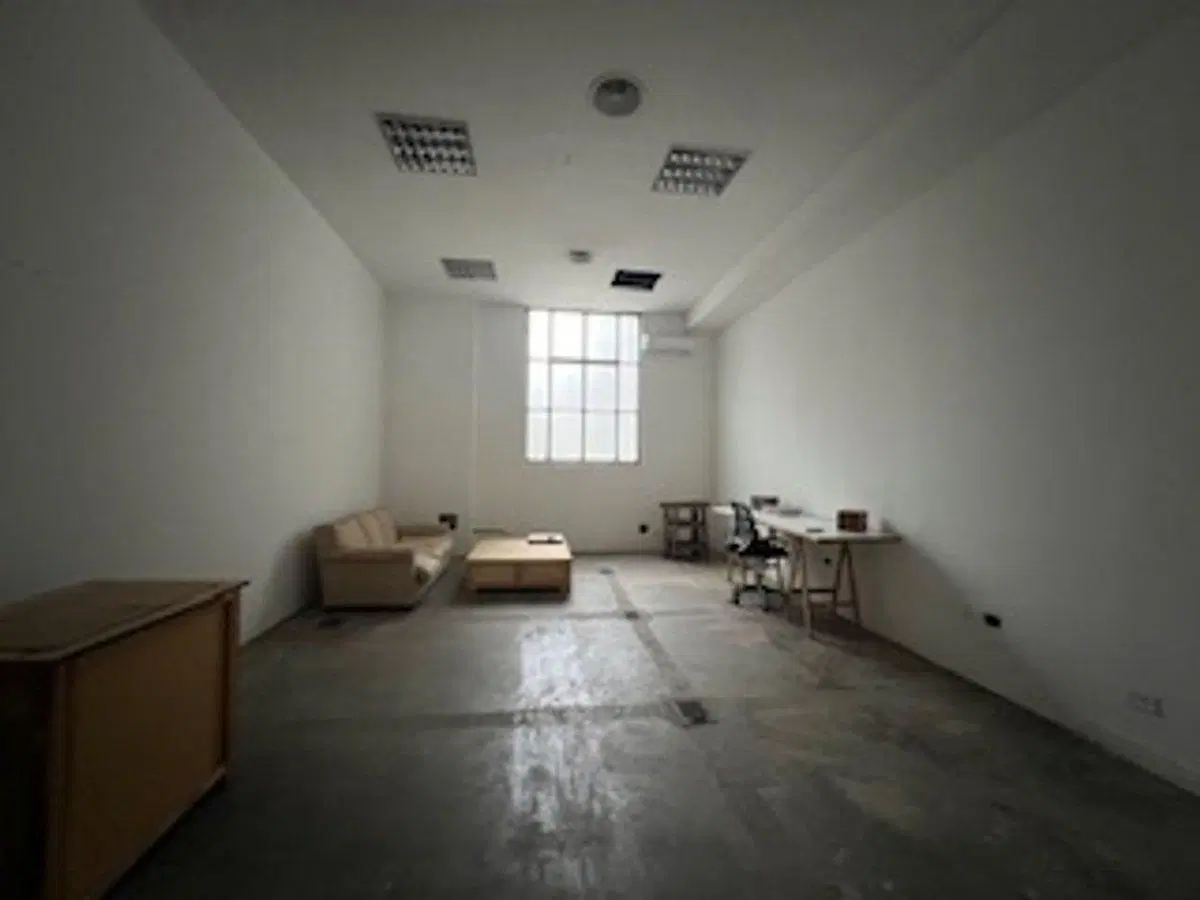 Alquiler Oficina Planta Libre 839 M2-Retiro-Centro 5
