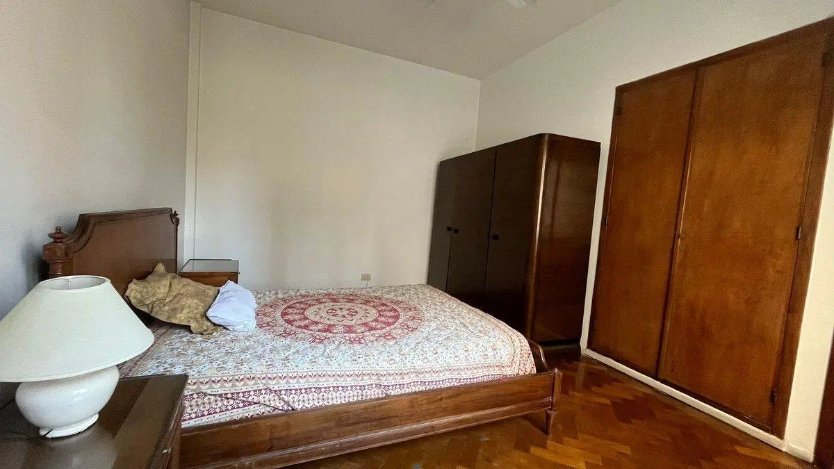 Departamento en Venta Almagro, con dependencia. 8