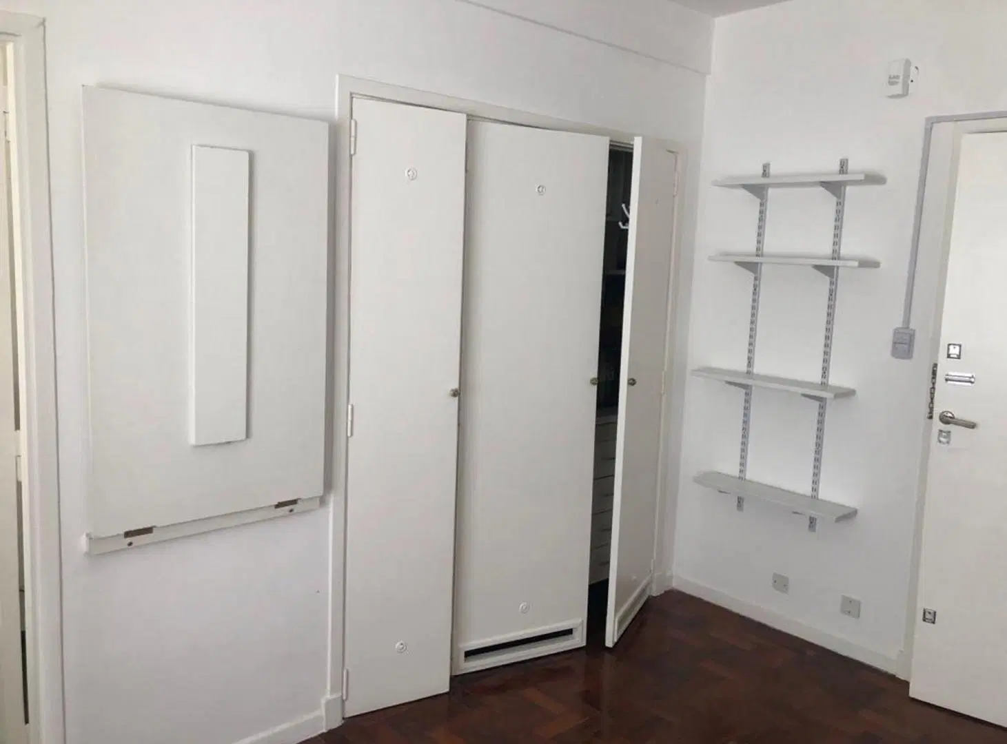 Impecable Monoambiente Amueblado + bajas expensas 3