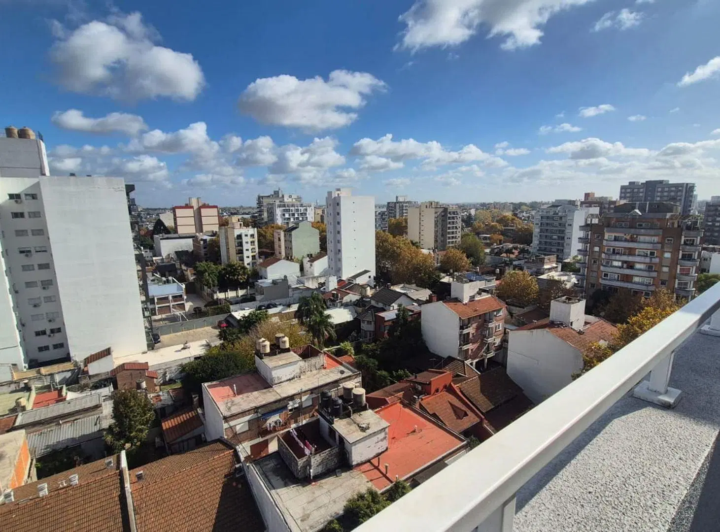 VENTA MONOAMBIENTE C/AMENITIES -BALCON -EN CASEROS 8