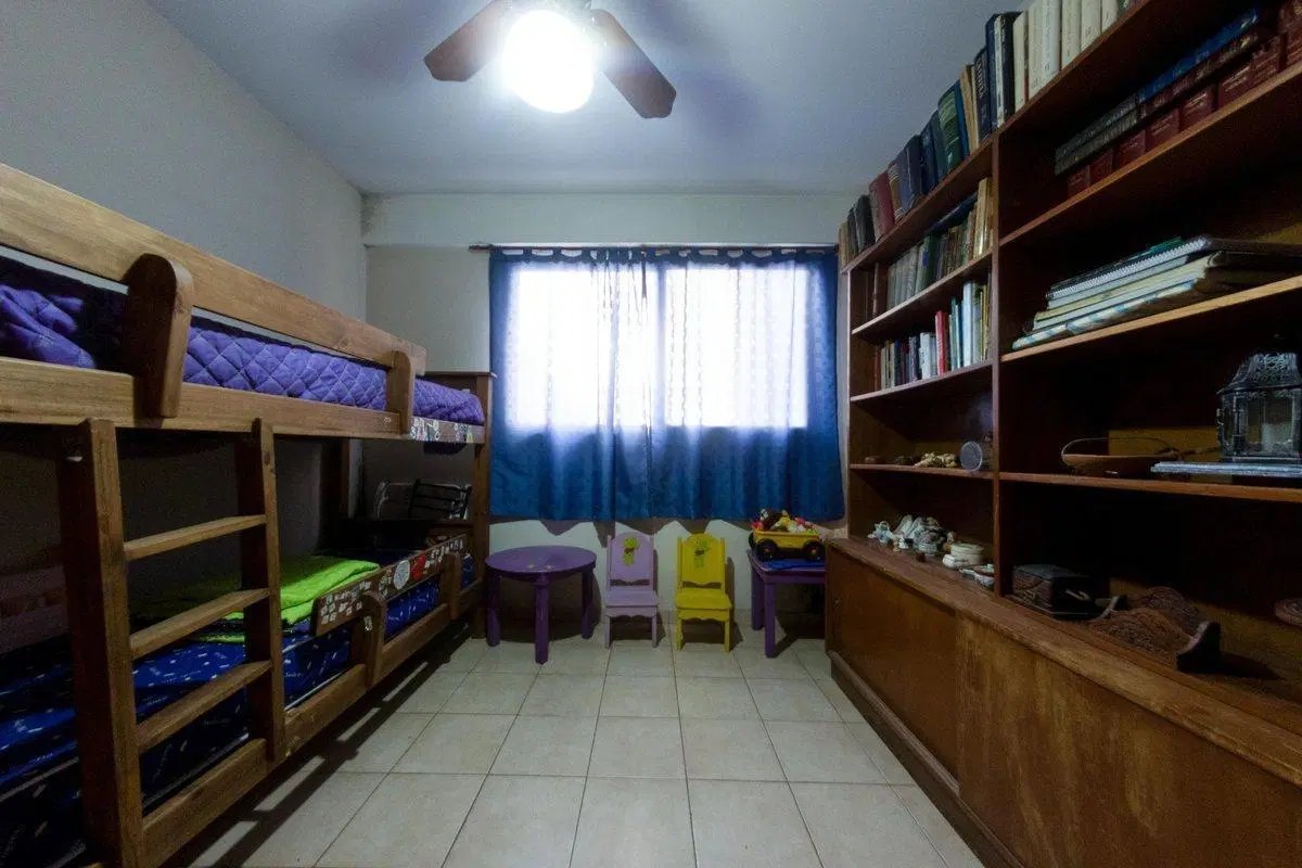 Departamento 4 ambientes -EXCELENTE UBICACION 3