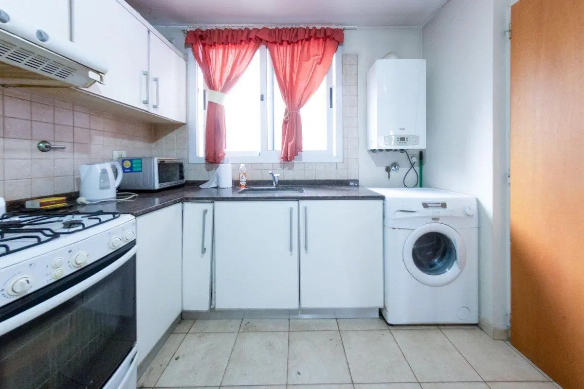 Departamento 4 ambientes -EXCELENTE UBICACION 4