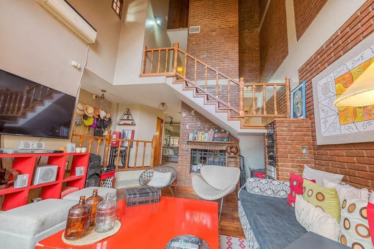 OPORTUNIDAD CASA C/ JARDIN QUINCHO BERNAL QUILMES 8