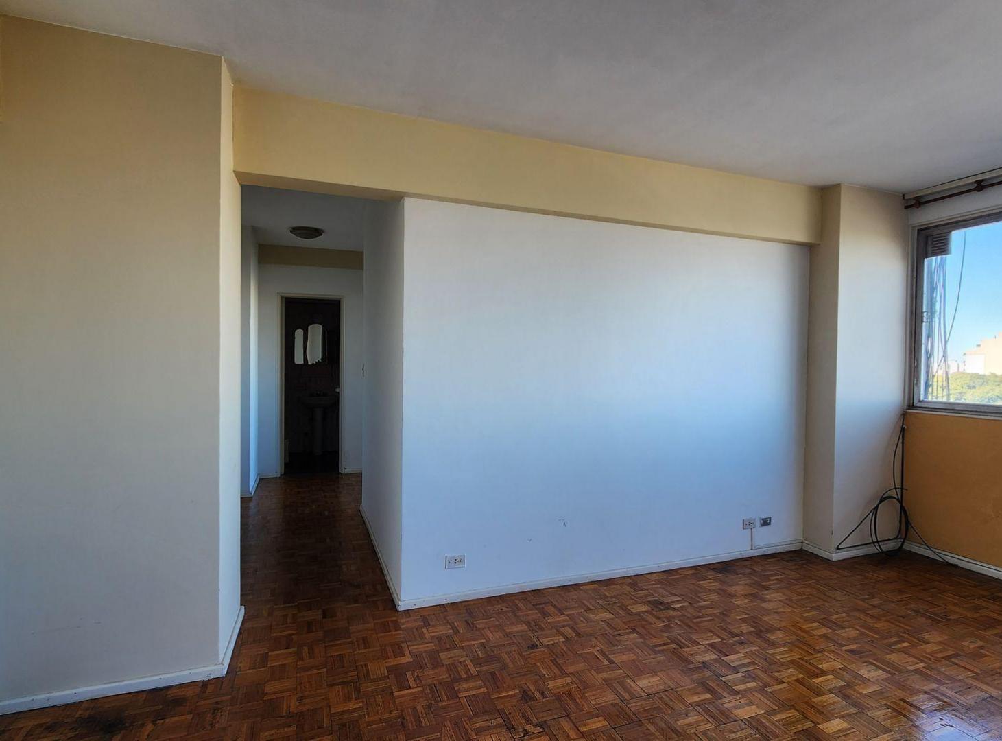 Foto de VENTA DEPARTAMENTO 3 AMBIENTES EN LINIERS - CABA, imagen 1