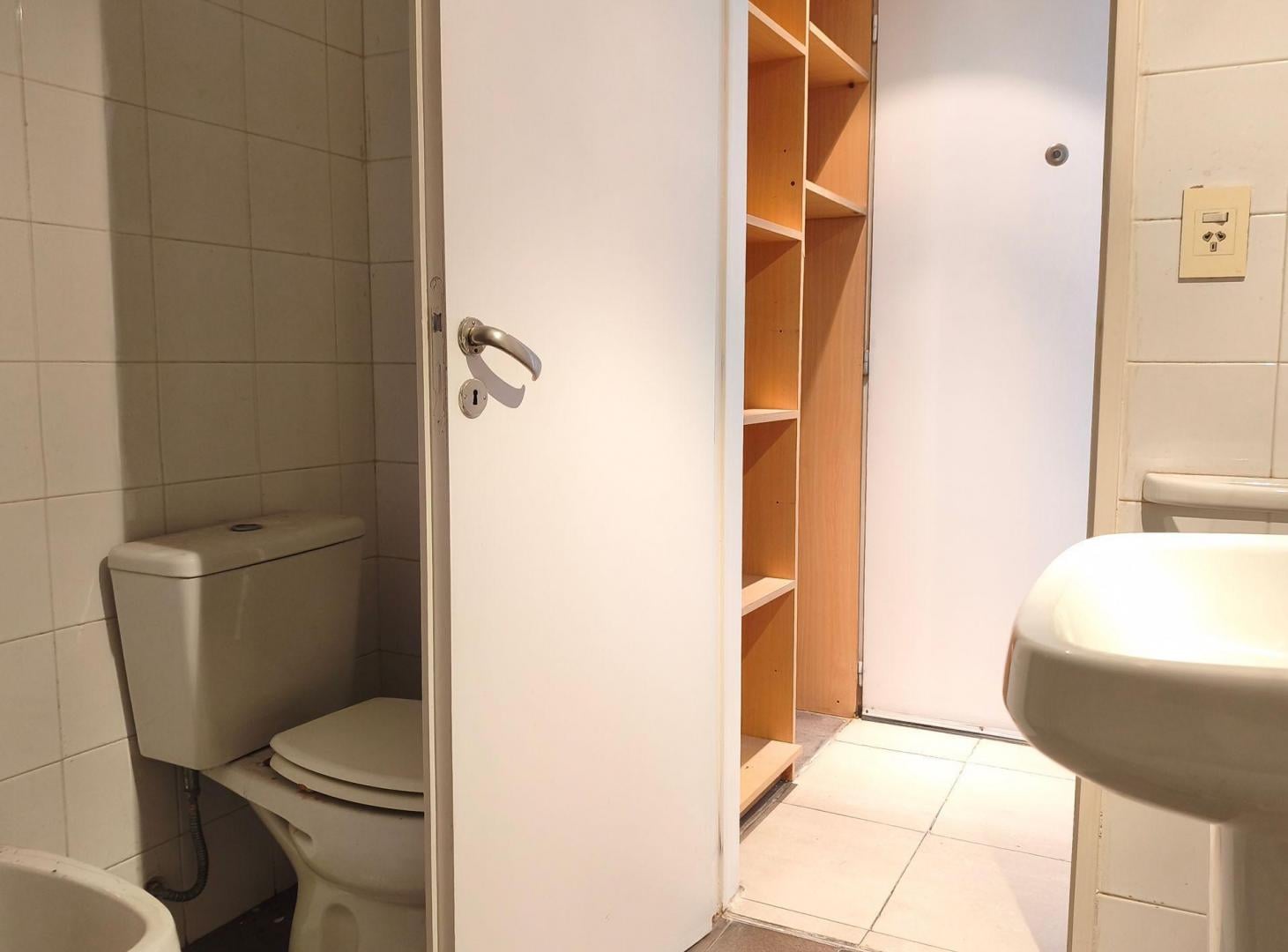 Foto de Amplio monoambiente con patio - Apto Profesional, imagen 5
