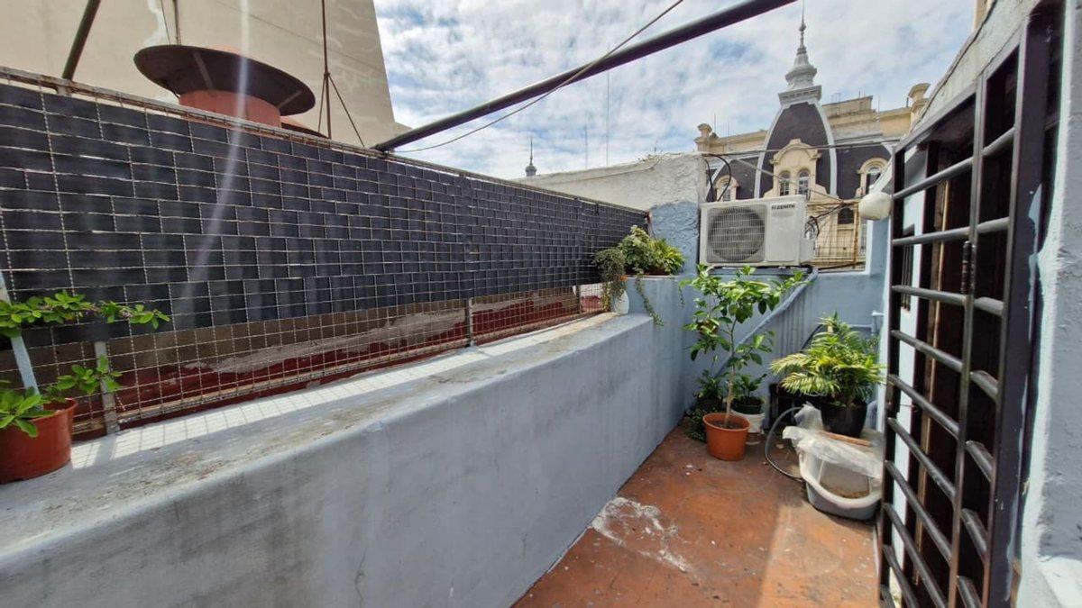 Foto de Venta Departamento 2 Ambientes. Terraza y Lavadero, imagen 2