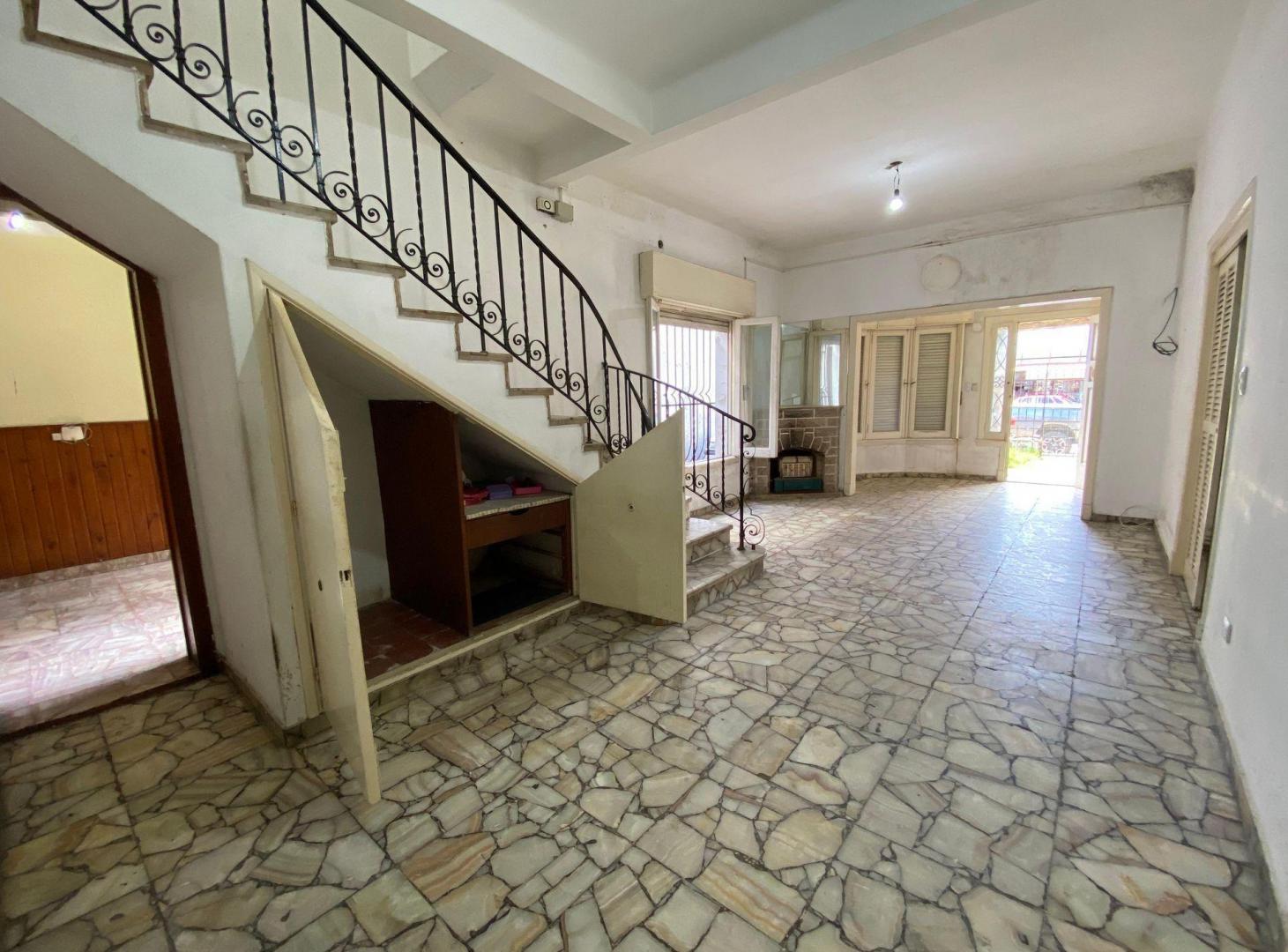 Foto de Chalet Pintoresco Av.Principal Z/Comercial Quilmes, imagen 2