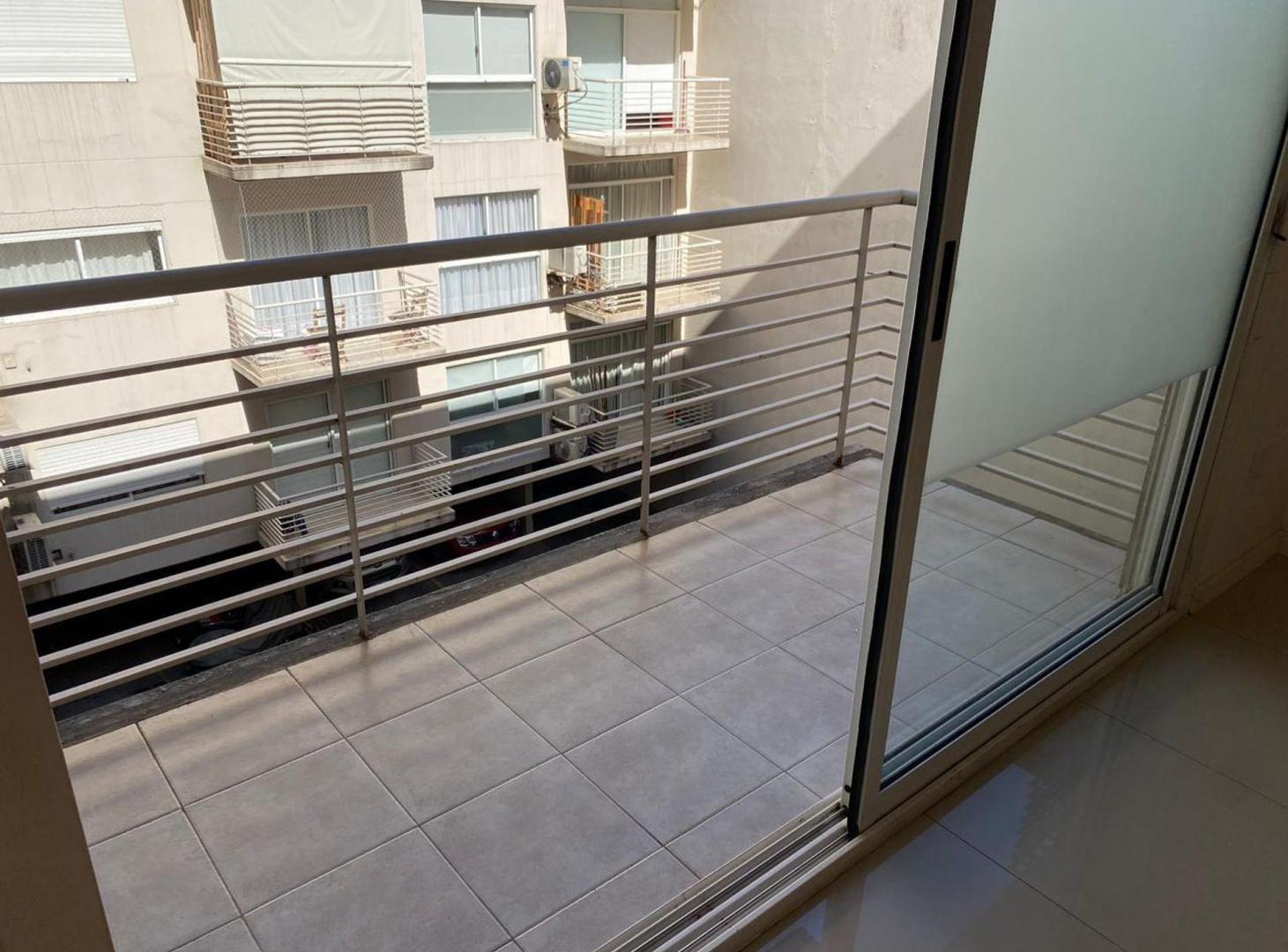 Foto de Venta Monoambiente San Telmo- Divisible con Balcón, imagen 4