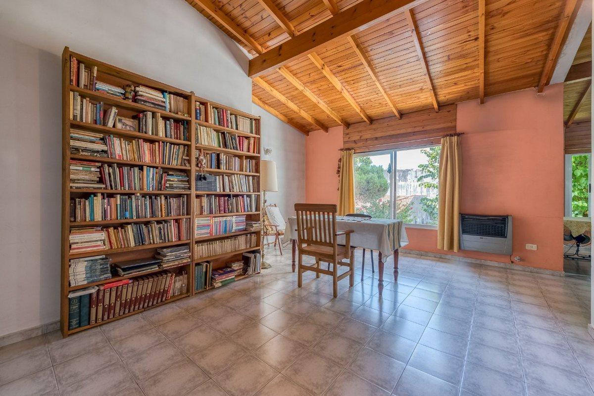 Foto de VENTA CASA EN BLOCK COMPUESTA POR DOS U. BANFIELD, imagen 3