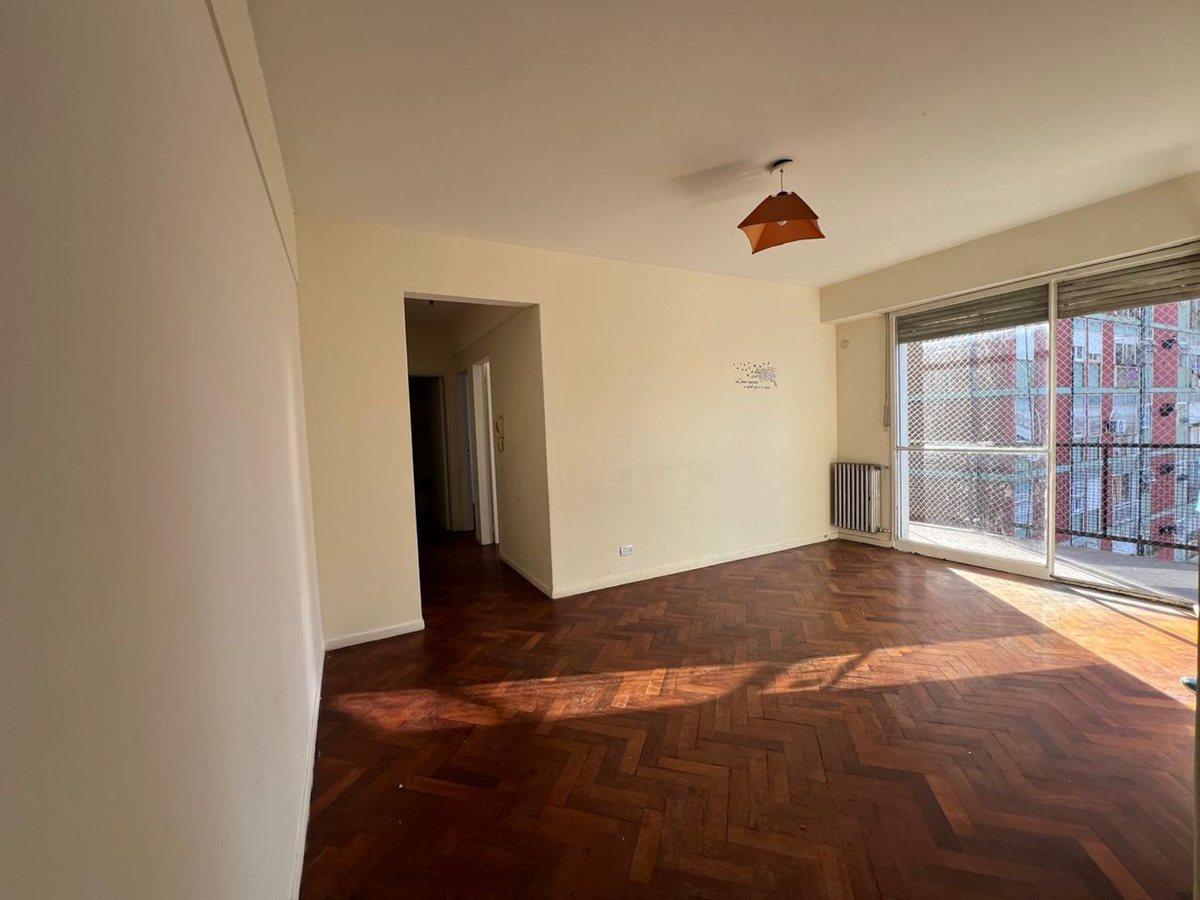 Foto de VENTA DEPARTAMENTO 3 AMBIENTES APTO CRÉDITO BALCÓ, imagen 2