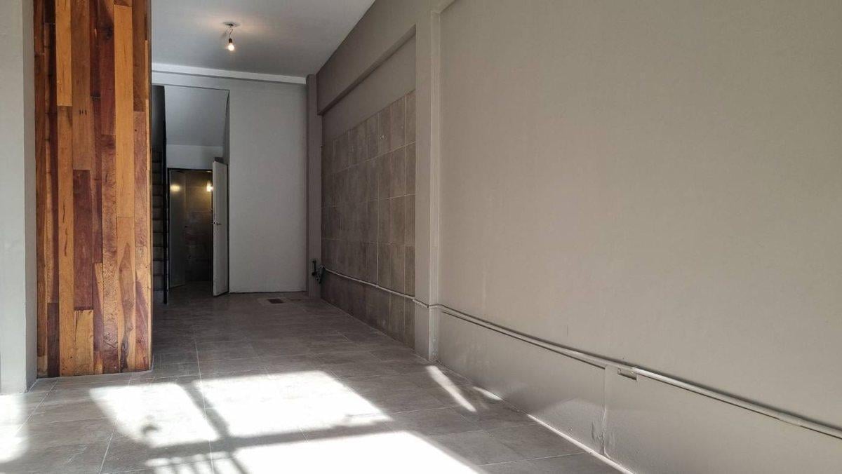 Foto de Local Comercial Belgrano 90 M2, imagen 2