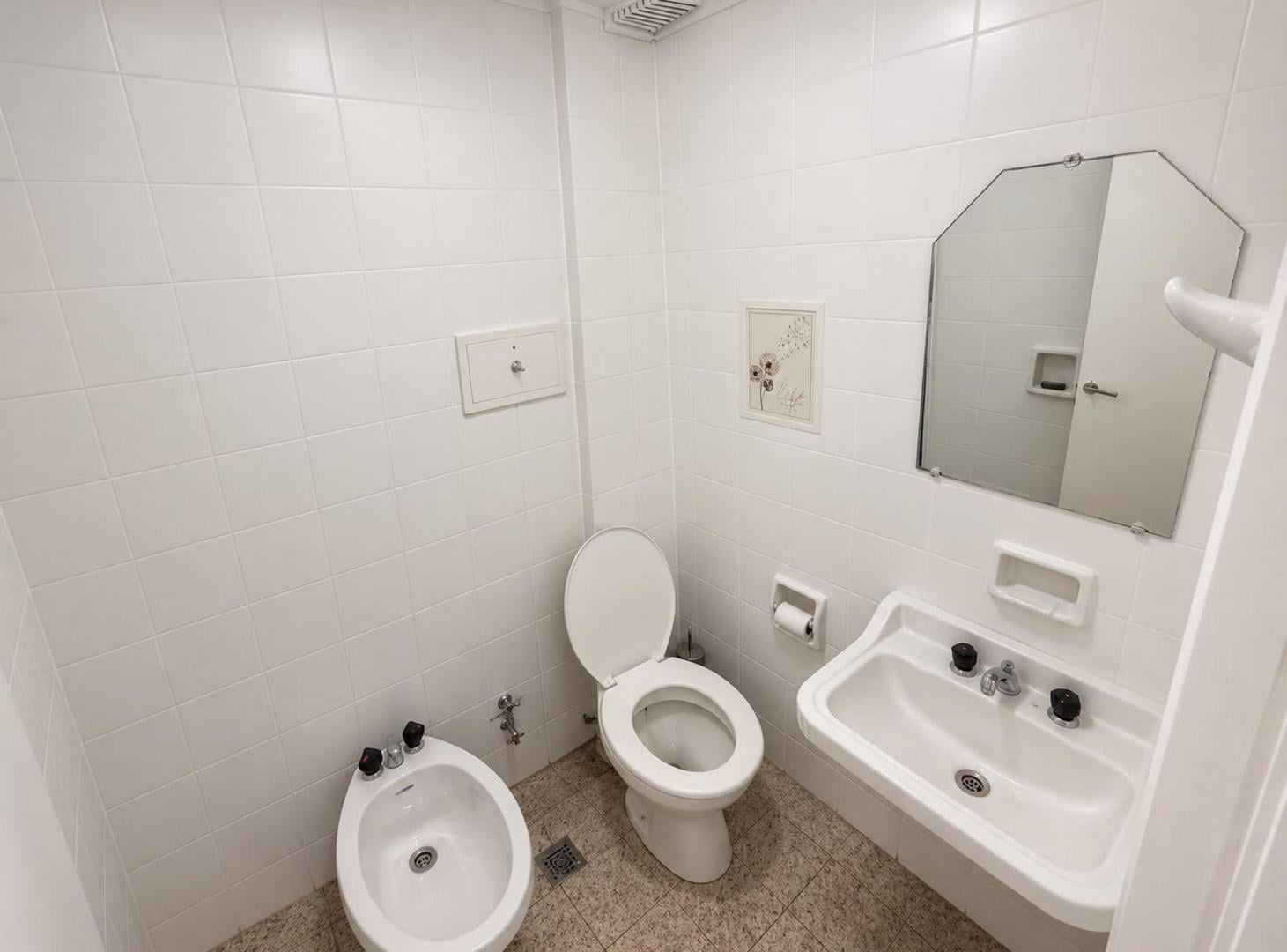 Foto de VENTA OFICINA FLORIDA Y CORRIENTES -MICROCENTRO, imagen 4