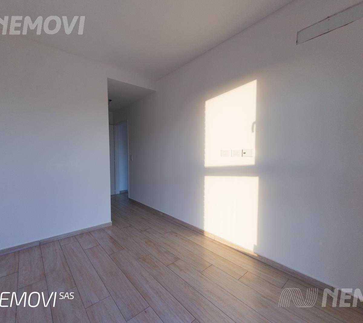 Venta Departamento de Tres Ambientes Devoto 4