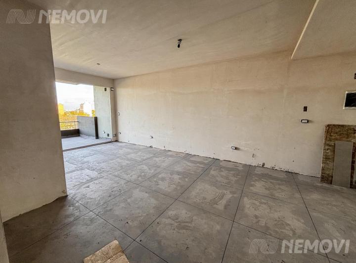 VENTA DEPARTAMENTO 3 AMBIENTES CON PATIO PARQUE CHACABUCO 3