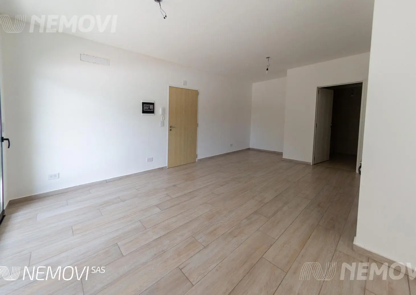 VENTA MONOAMBIENTE CON PATIO DEVOTO A ESTRENAR 5