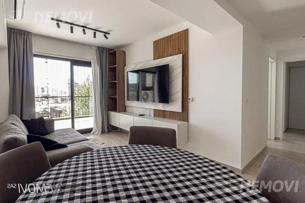 VENTA DEPARTAMENTO DE TRES AMBIENTES DEVOTO 4