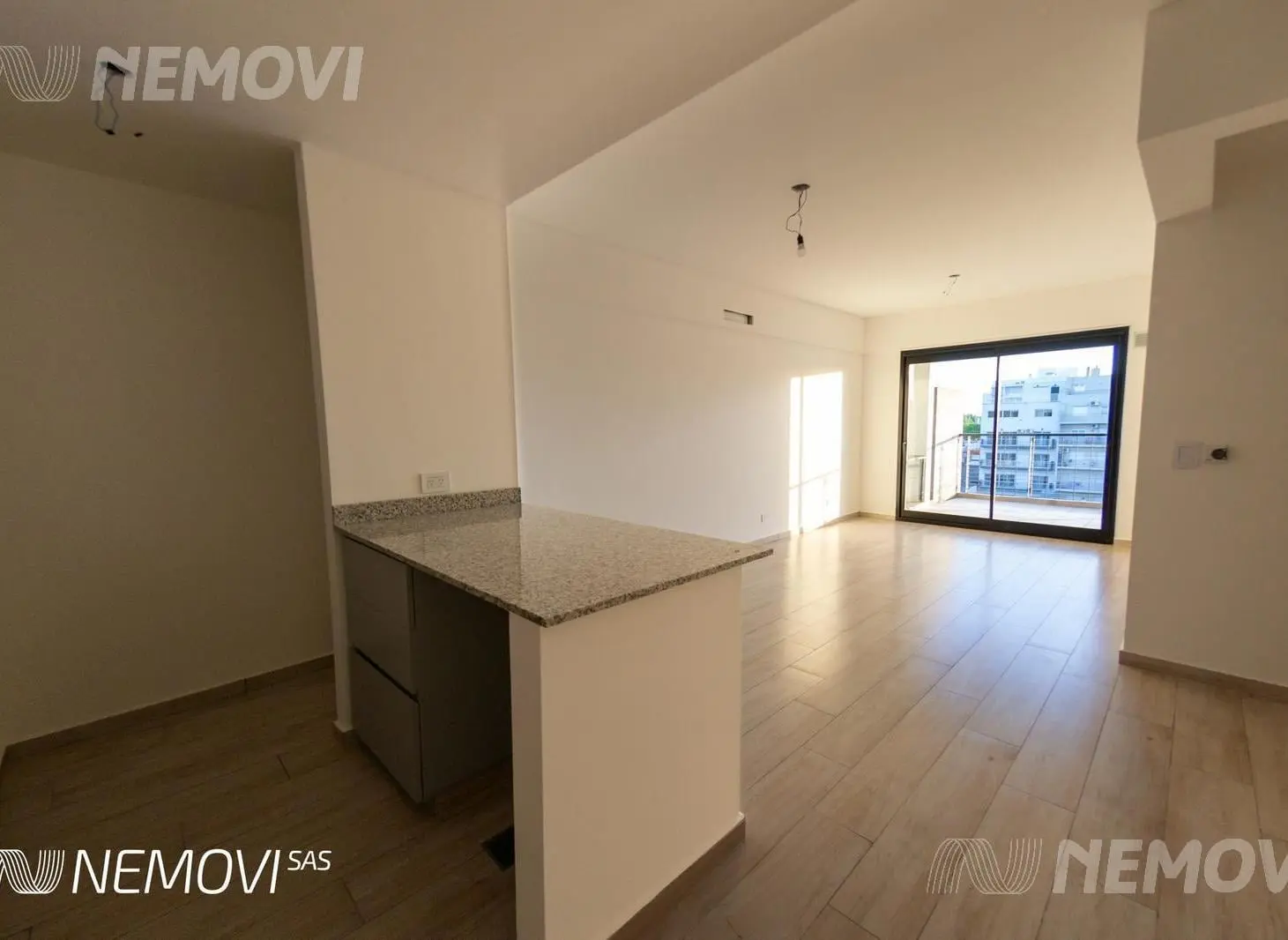 VENTA DEPARTAMENTO  TRES AMBIENTES CON BALCON DEVOTO 3