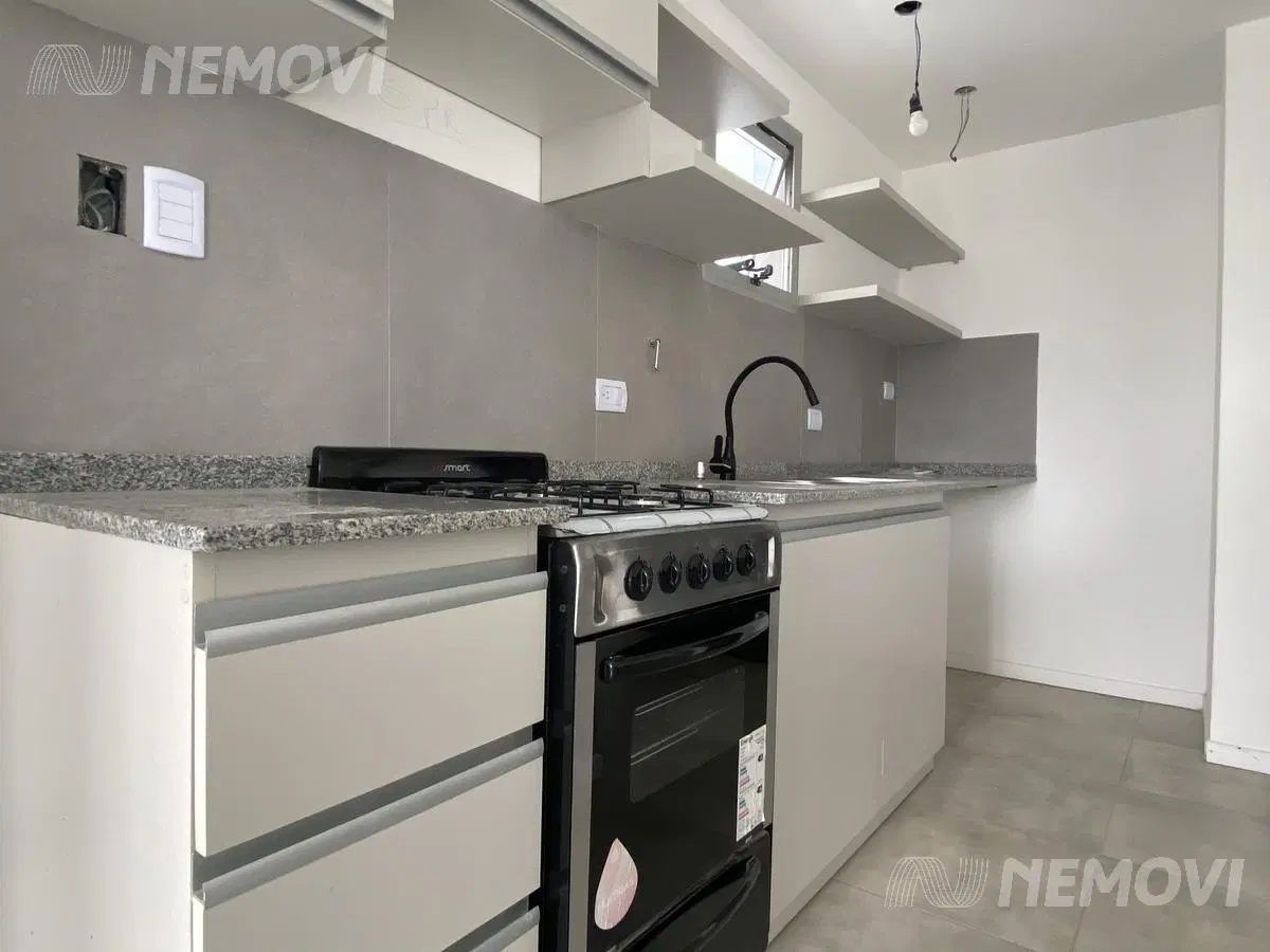 VENTA DEPARTAMENTO 4 ambientes SAAVEDRA 2