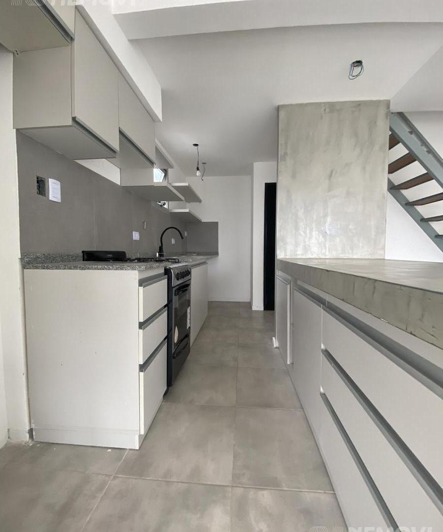 Foto de VENTA DEPARTAMENTO 4 ambientes SAAVEDRA, imagen 4