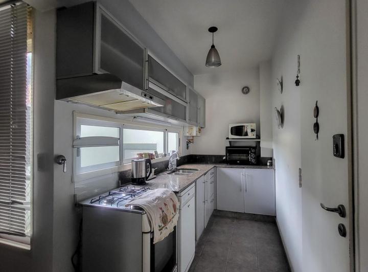 Departamento en venta 3 dormitorios con cochera en Coghlan 5