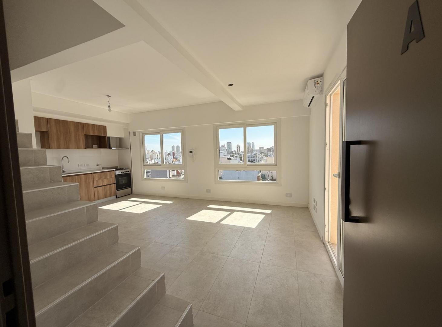 Departamento DUPLEX 2 amb estrenar, en suite - Amenities - Luminoso con Excelente Ubicación