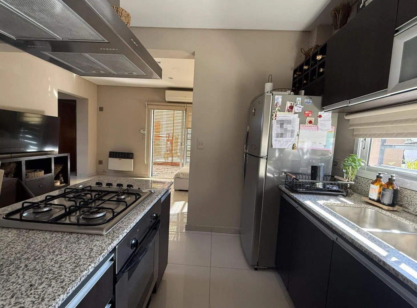 Venta en Block Casa + Triplex - Ideal Vivienda más renta - Munro 4