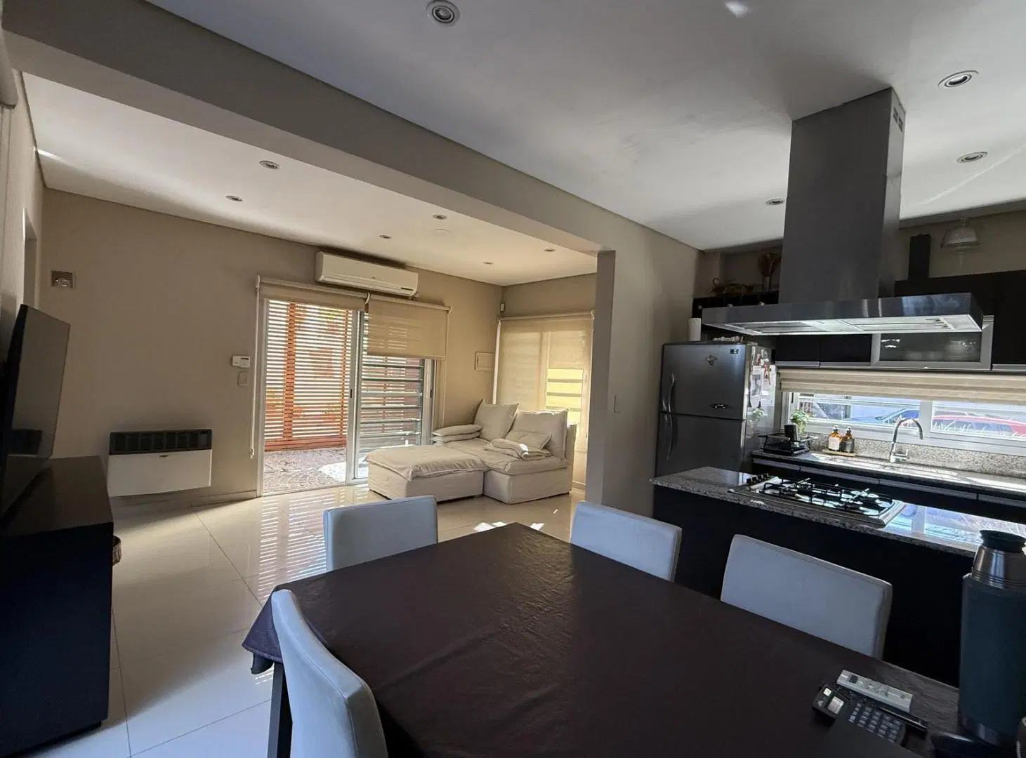 Venta en Block Casa + Triplex - Ideal Vivienda más renta - Munro 2