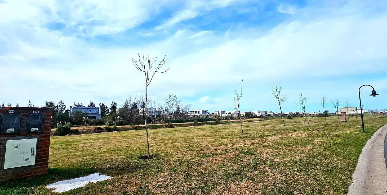 Lote interno en El Naudir 4