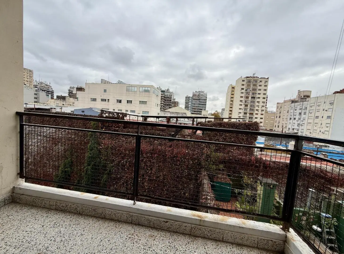 Departamento 2 ambientes Contrafrente Vista Abierta con Balcón 8