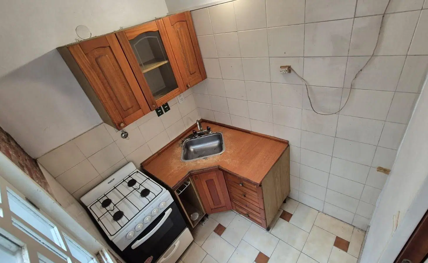 Monoambiente a la venta en Caballito Planta Baja con Patio 1