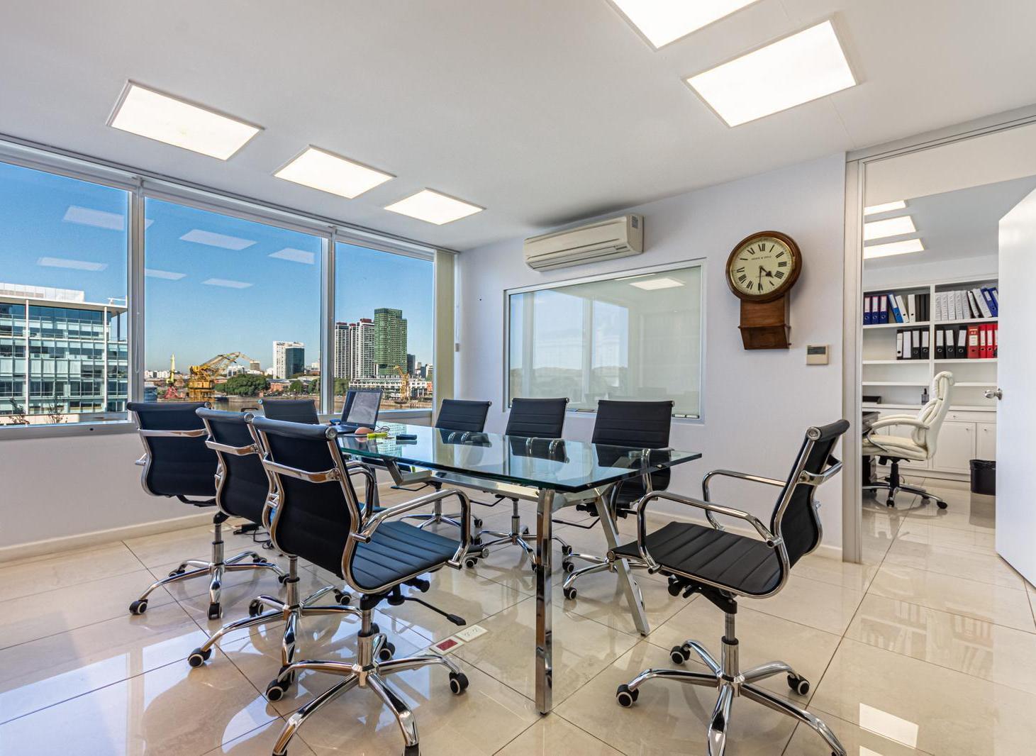 Foto de Oficina en VENTA en el BUENOS AIRES PLAZA con COCHERA PUERTO MADERO, imagen 1
