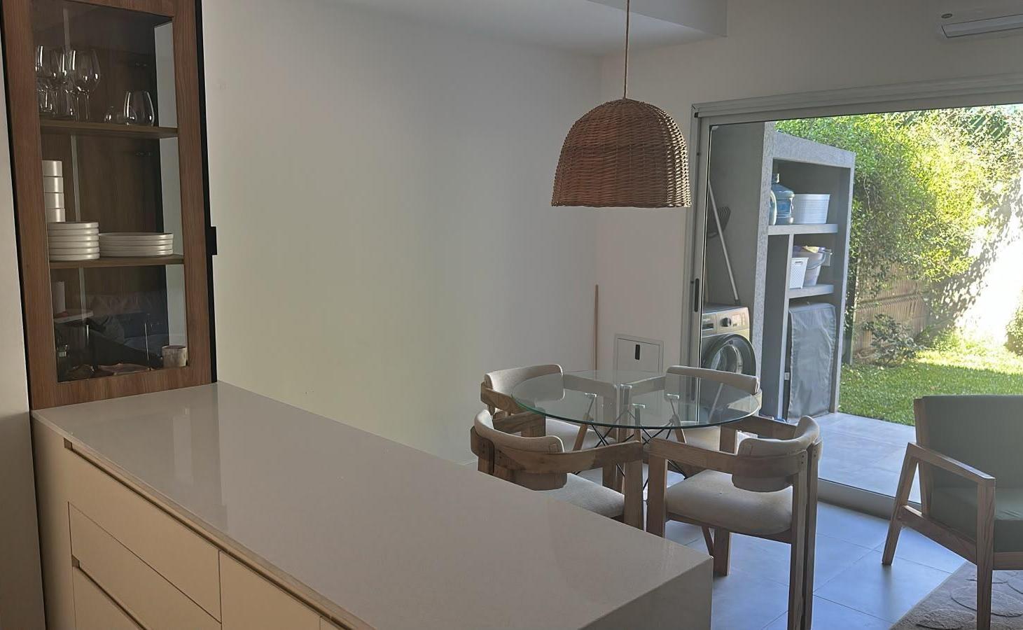 Foto de Triplex en venta en Tigre. Parrilla y jardín. Terrazas al río., imagen 2
