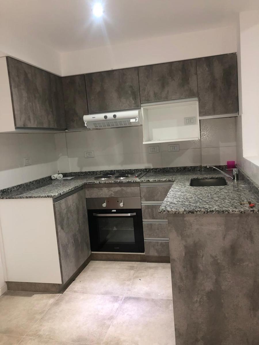 Foto de Venta Monoambiente 38M2, Lanús Oeste., imagen 2