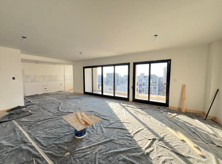 Venta Único Piso 4 Ambientes, Gdor 244, Lanús.