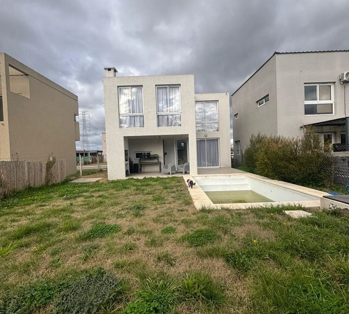 Maravillosa casa en el barrio privado Laguna azul 4