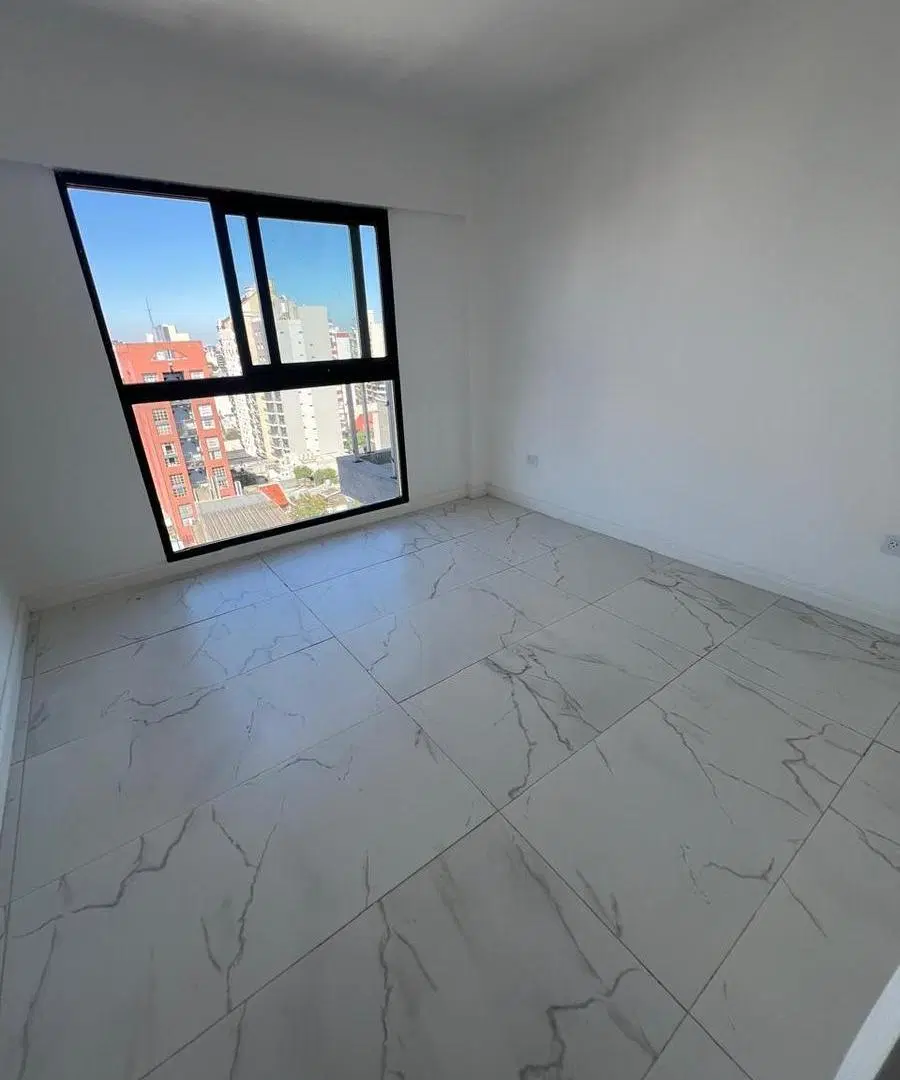 Venta Departamento Con Terraza Privada, 250M2, Lanús. 5