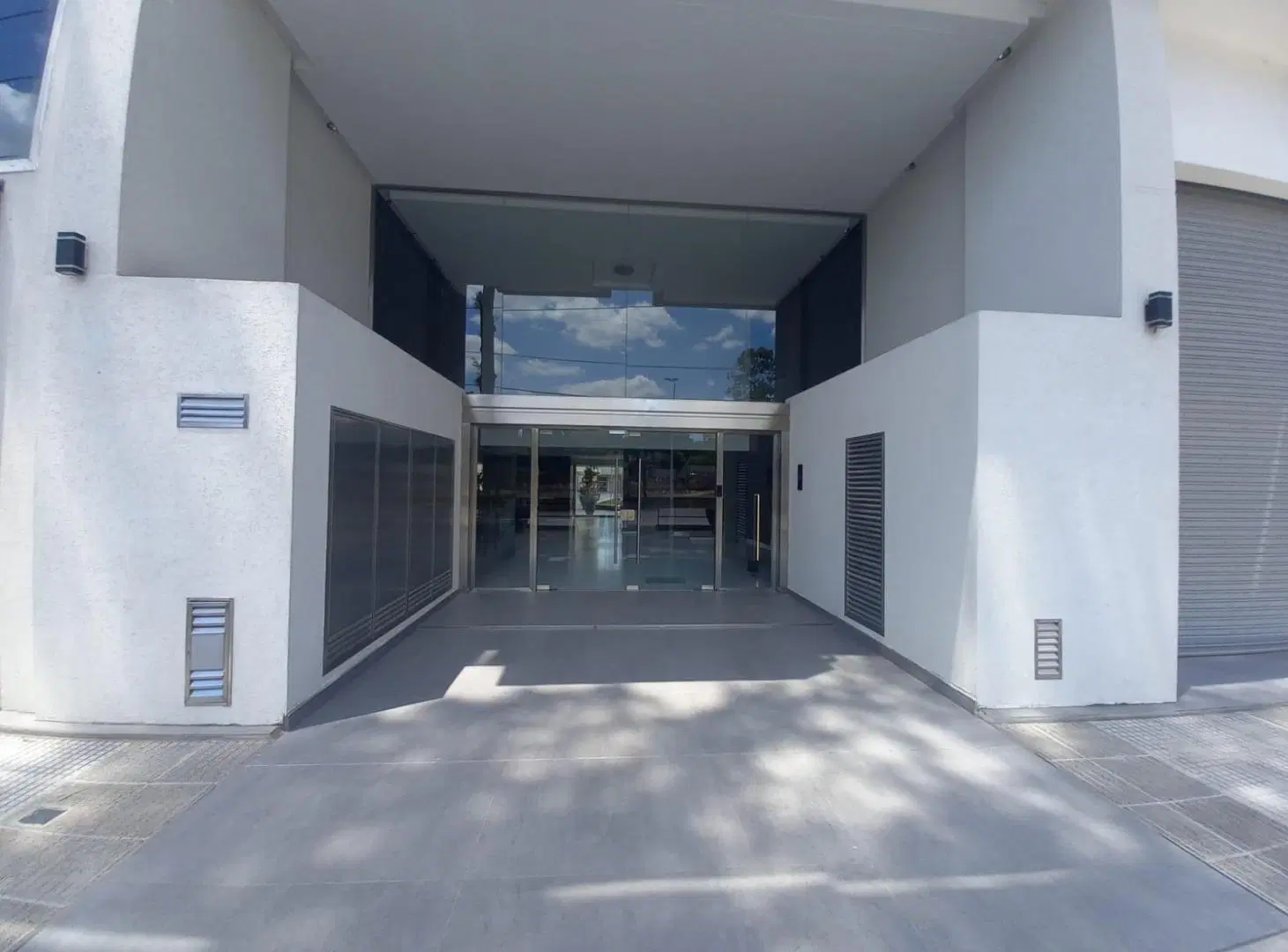 En alquiler 2 Amb. Con Cochera, Canning Center 1