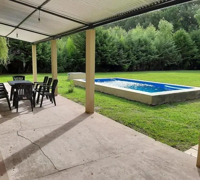 En Alquiler Importante Chacra en San Vicente 4000 m2. Barrio "El Ministro 3