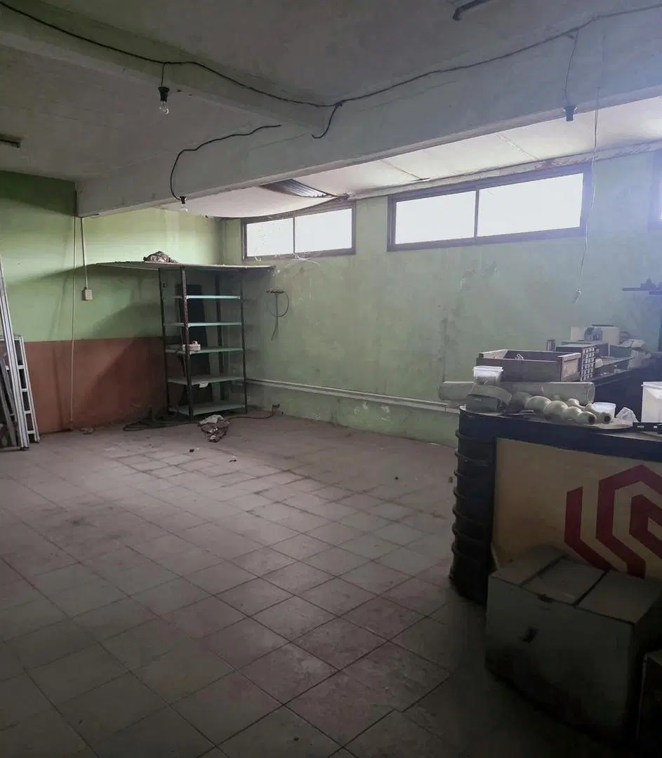 VENTA GALPON INDUSTRIAL CON OFICINAS Y VIVIENDA EN BLOCK-LANÚS OESTE-IDEAL USO MIXTO/INVERSION 4