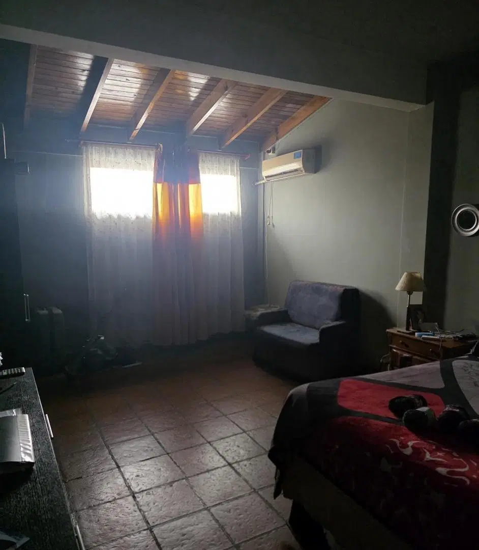 VENTA GALPON INDUSTRIAL CON OFICINAS Y VIVIENDA EN BLOCK-LANÚS OESTE-IDEAL USO MIXTO/INVERSION 8