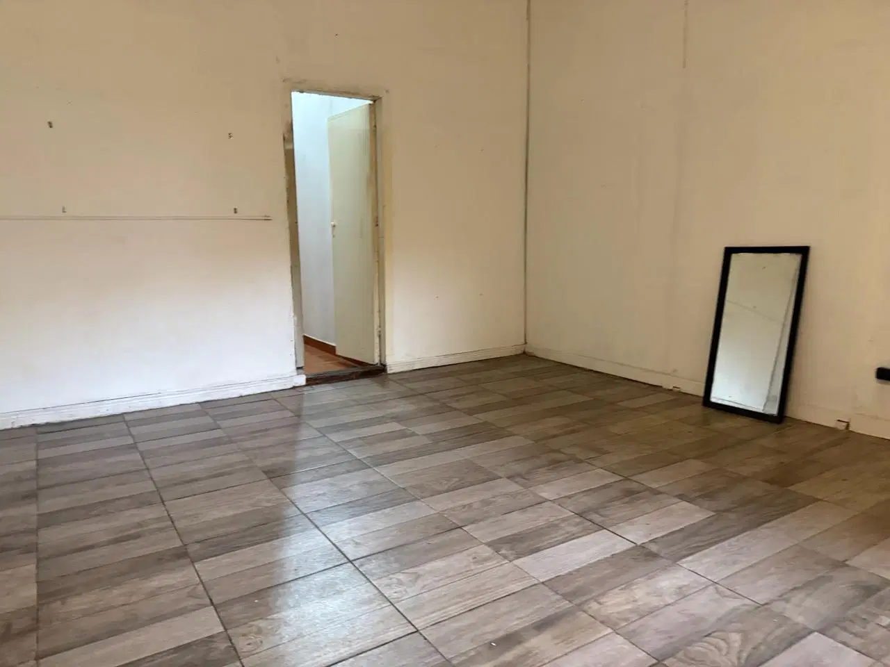 ALQUILER! PH 2 Amb al Frente con Gran Patio – Gerli 5