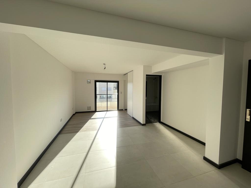 Foto de Alquiler Monoamb. C/Cochera 40 m2, Lanús Centro, imagen 2