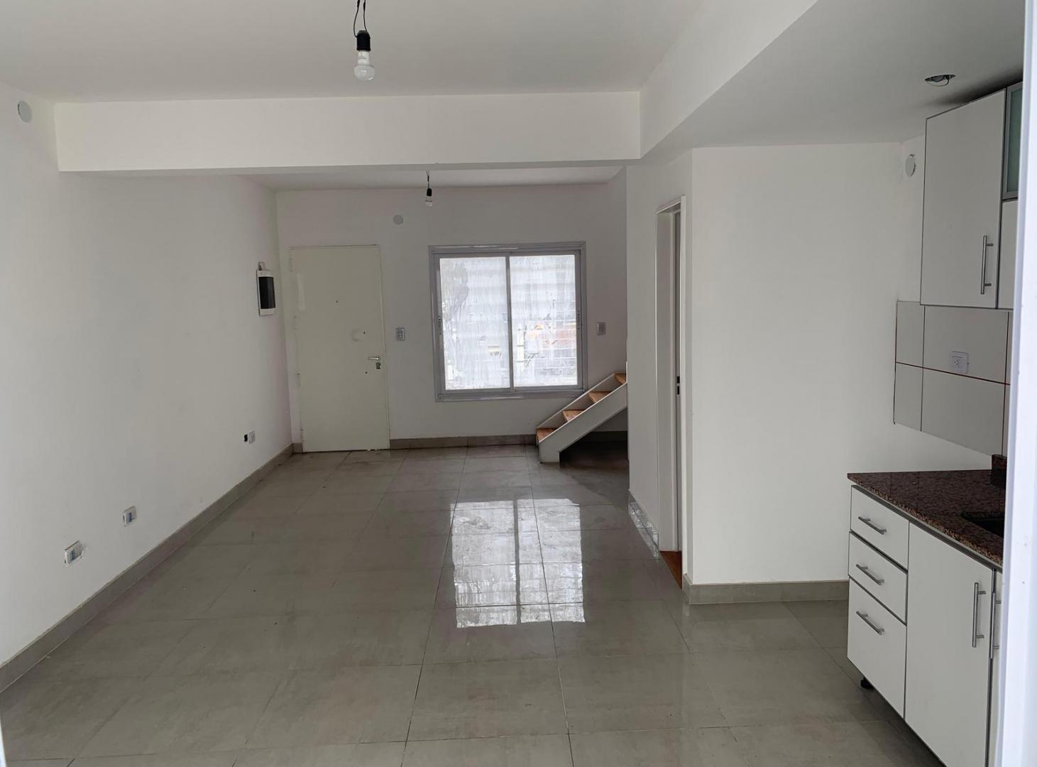 Foto de DUPLEX 3 AMB, BANFIELD., imagen 1