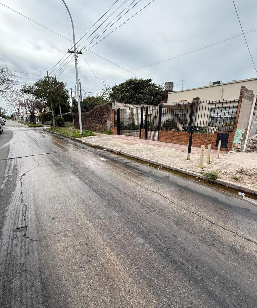 Foto de VENTA TERRENO 251m2, EN REMEDIOS DE ESCALADA., imagen 1