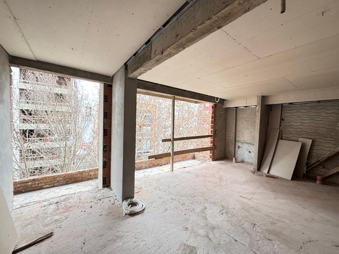 Foto de Venta 2 Ambientes, Cochera, 55M2, Frente. Lanús Oeste., imagen 1
