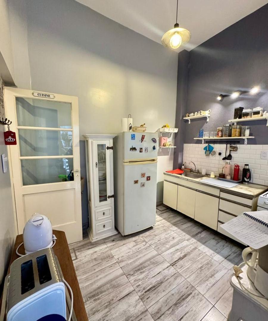 Foto de VENTA DEPTO 3AMB CON PATIO EN ABASTO, imagen 4