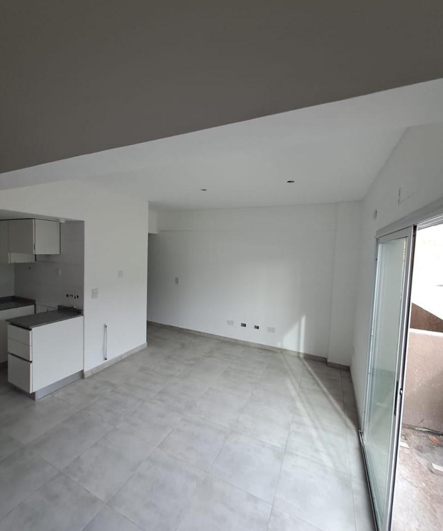 Foto de Venta de Departamento en Moron 2 ambientes, imagen 3